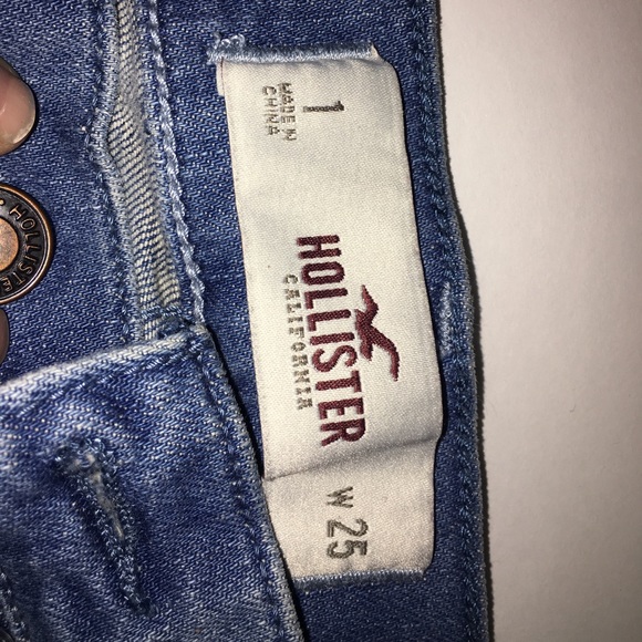 Hollister Mid-rise sparkly/sequins  jean shorts! - Picture 3 of 4